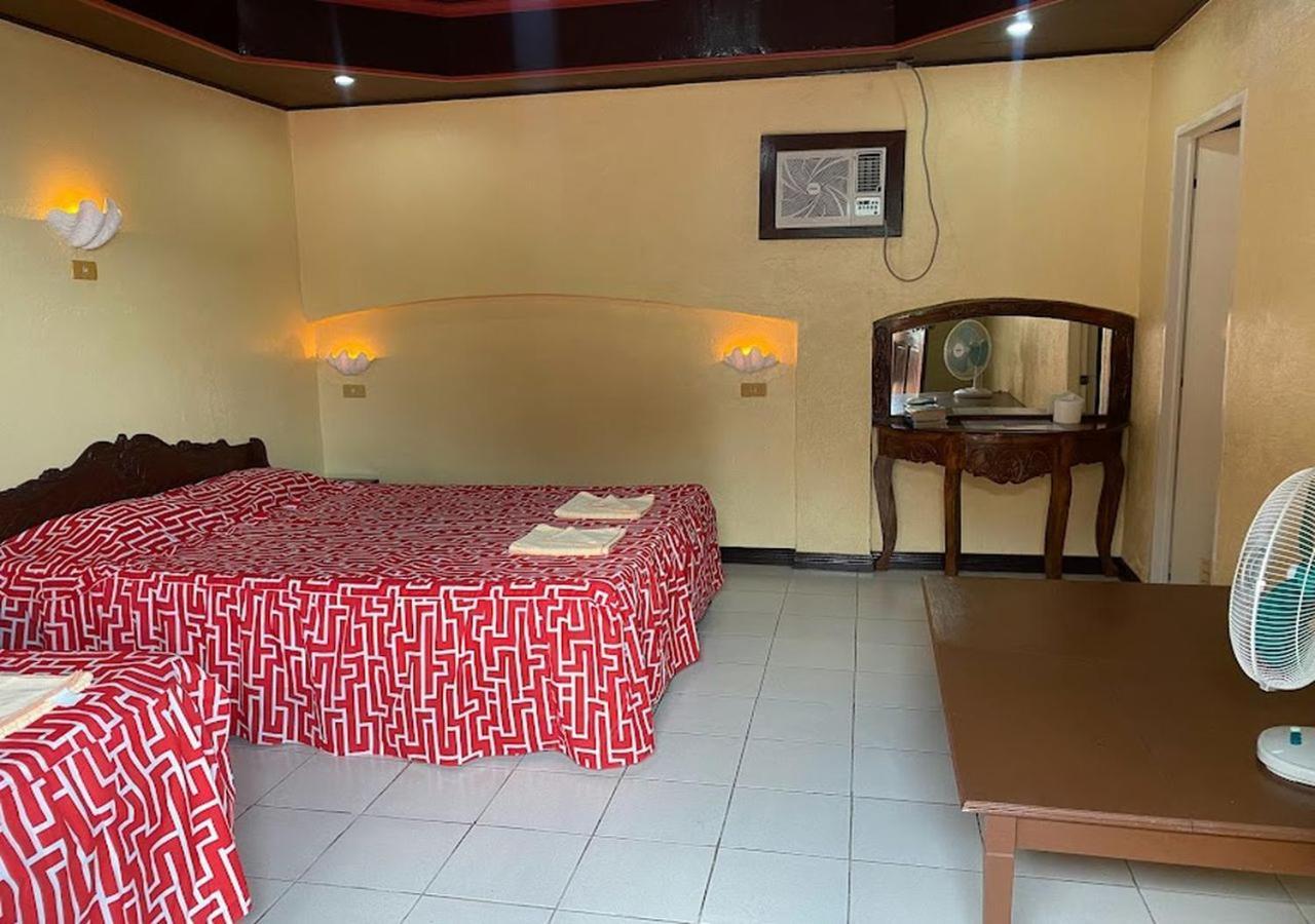 Napo Beach Resort Maripipi Exterior photo